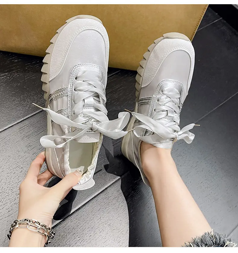 Women's 2024 Super Hot Retro Flat Training Shoes — feature 11