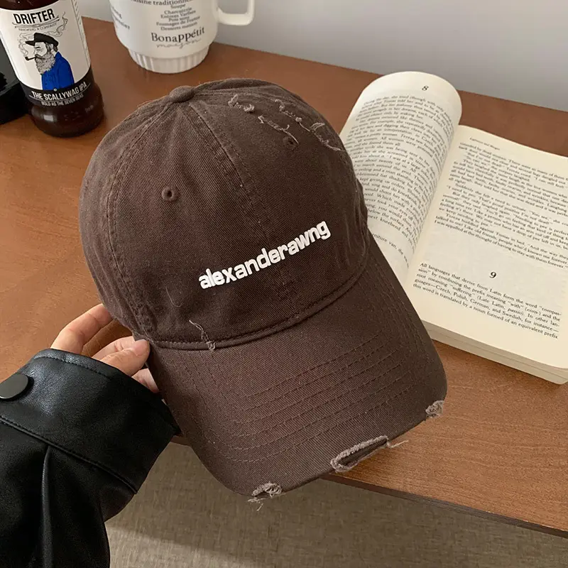 Korean-style Beige Baseball Cap for Women - Image 3