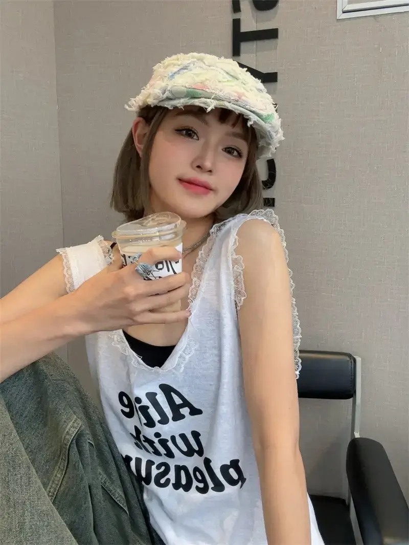 Women's Anti-Face Korean Plaid Beret Cap Small — feature 11