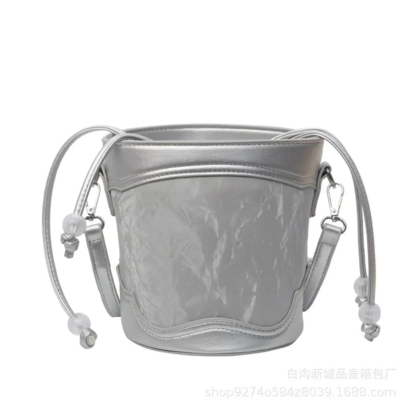 Black French Niche Shoulder Bag for Women 2026 - Image 9
