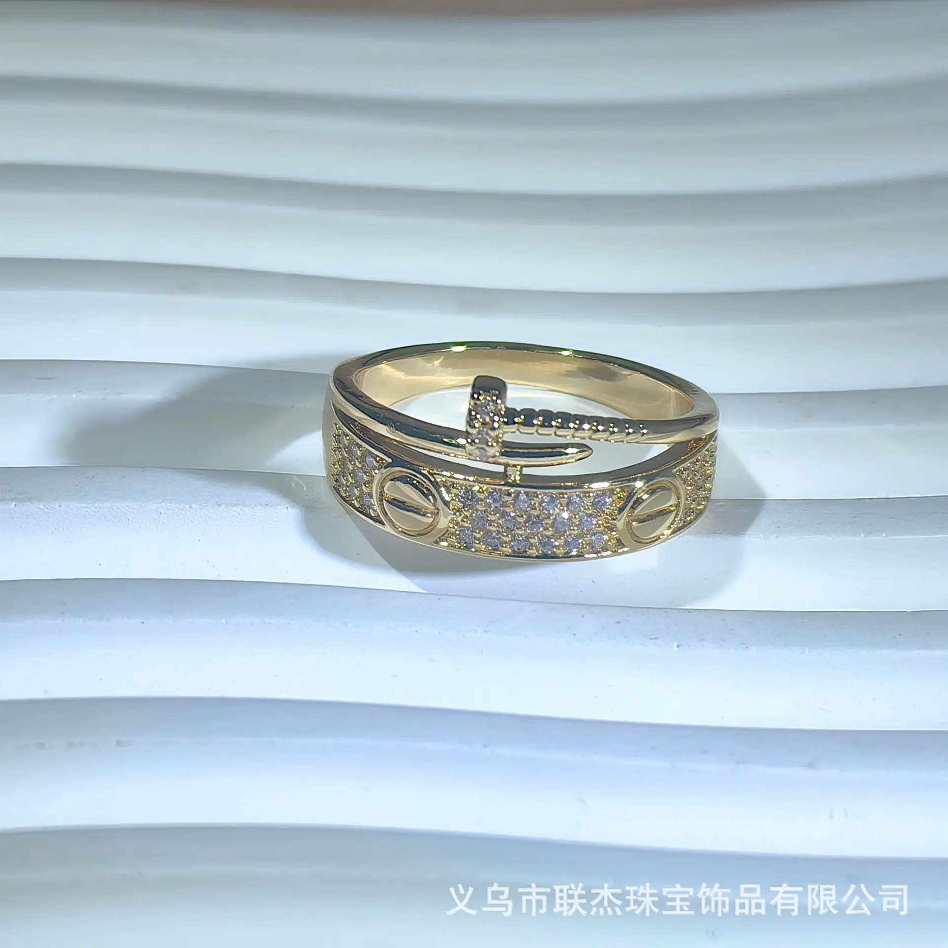 18K Gold Plated Diamond Ring for Men — feature 6
