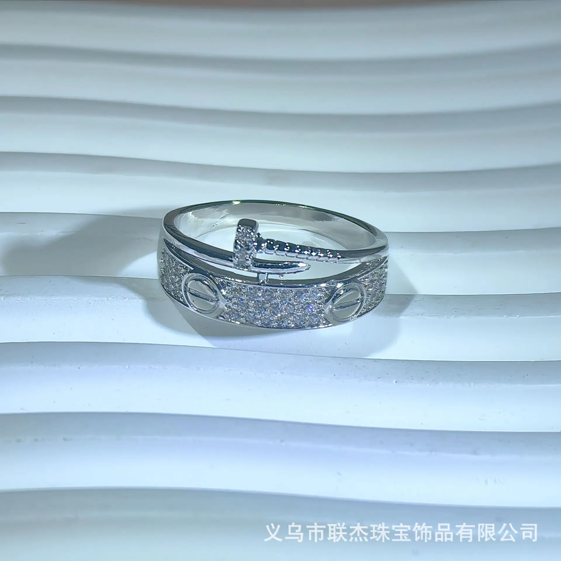 18K Gold Plated Diamond Ring for Men — feature 7