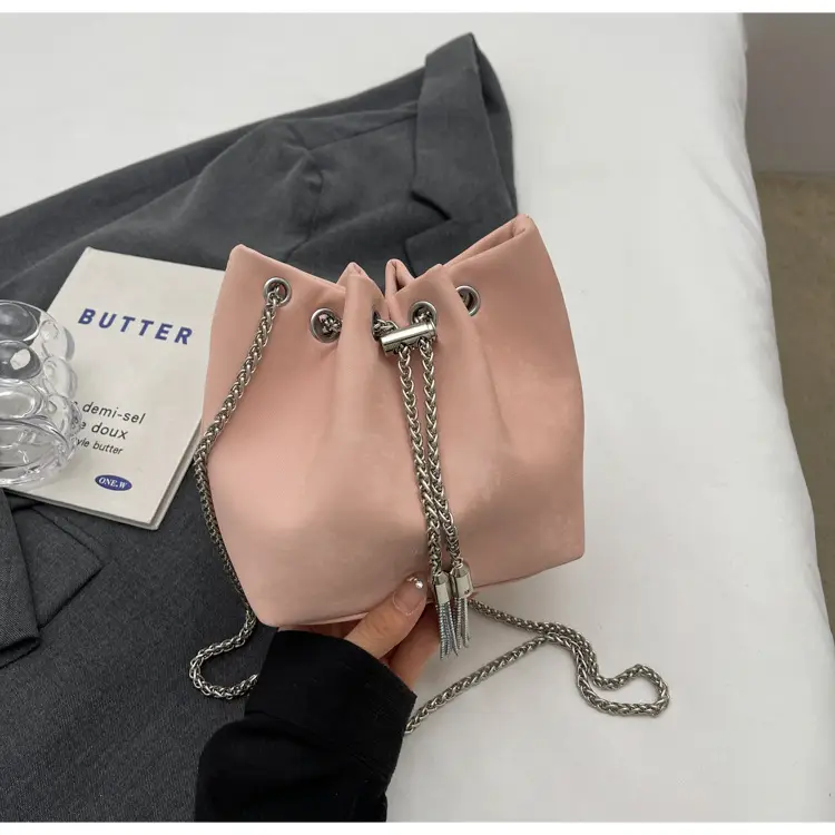 Mini Bag 2026 Summer High-End Chain Tassel Bucket — feature 24