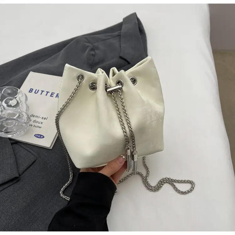 Mini Bag 2026 Summer High-End Chain Tassel Bucket — feature 30