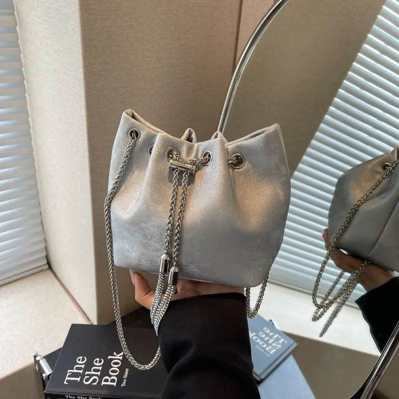 Mini Bag 2026 Summer High-End Chain Tassel Bucket - Image 4