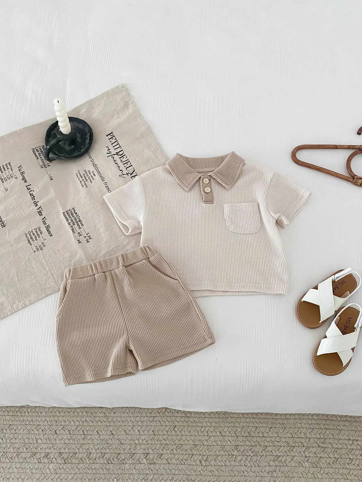 Korean New Boys' Summer Casual Suit Waffle Small Lapel Short-Sleeved T-Shirt Shorts Two-Piece Set - Image 5