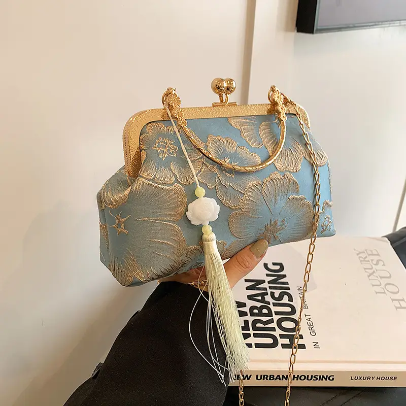 Embroidered Gold Handbag for Women's Evening Party - Image 6
