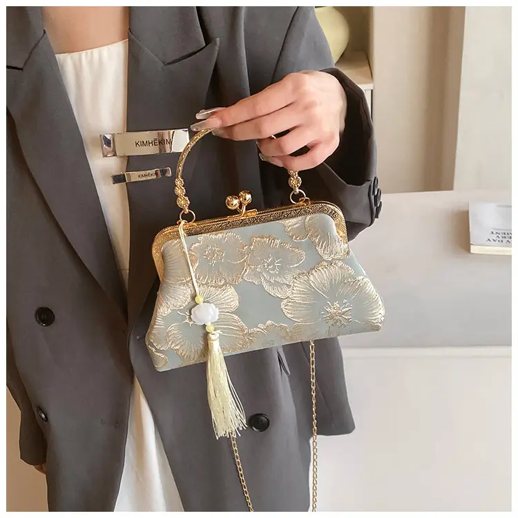 Embroidered Gold Handbag for Women's Evening Party — feature 16