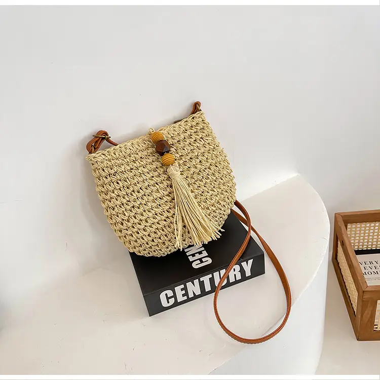 Bohemian Straw Tassel Shoulder Bag Brown 2026 — feature 25