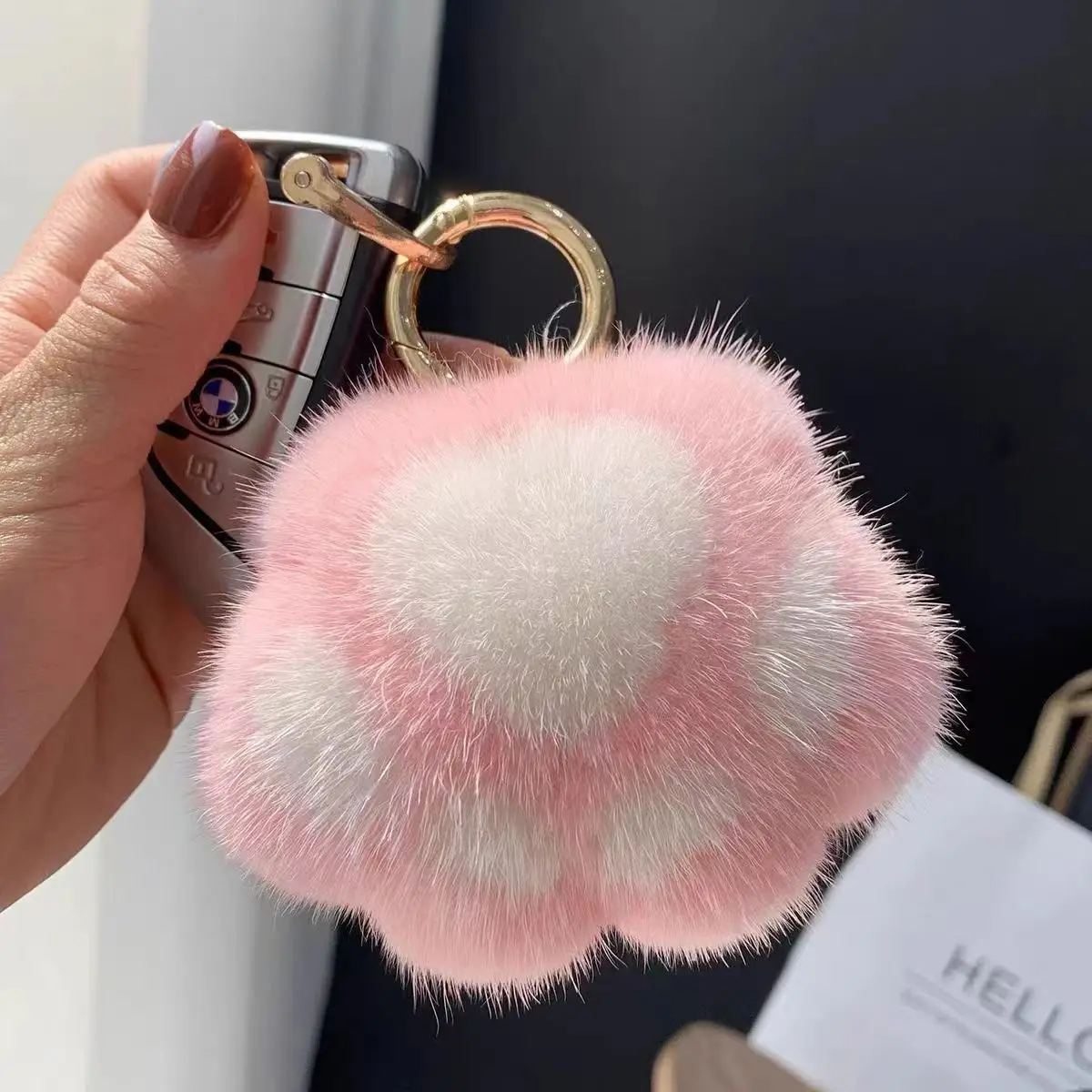 Cat's Claw Faux Fur Keychain Pendant - Image 5