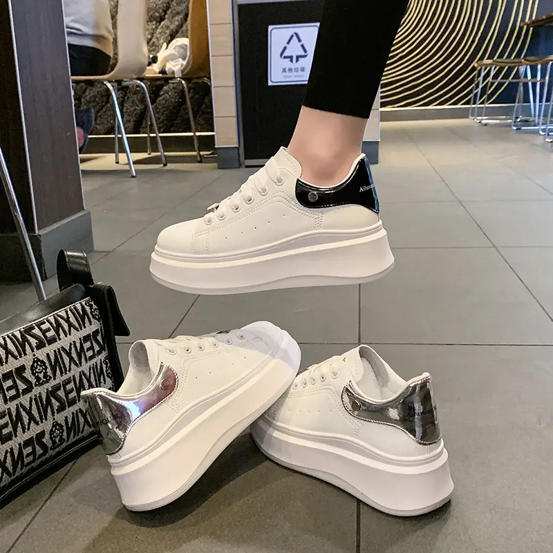 McQueen thick-soled small white shoes women's wholesale spring new explosions high-grade pine cake bottom casual versatile board shoes women's tide - Image 4