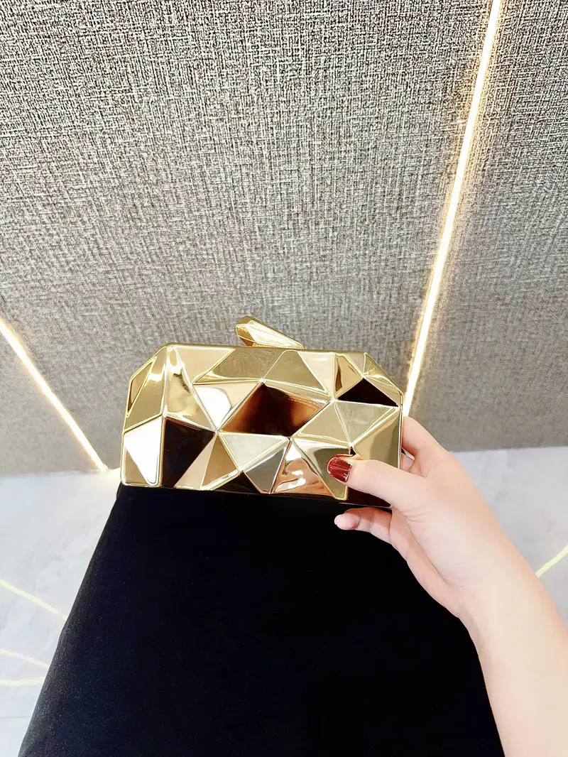Mini Acrylic Chain Clutch Bag for Women — feature 4