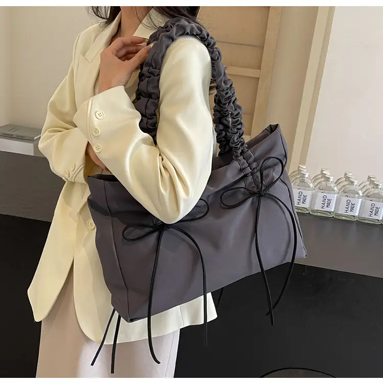 Black Pleated Canvas Shoulder Bag for Women — feature 12