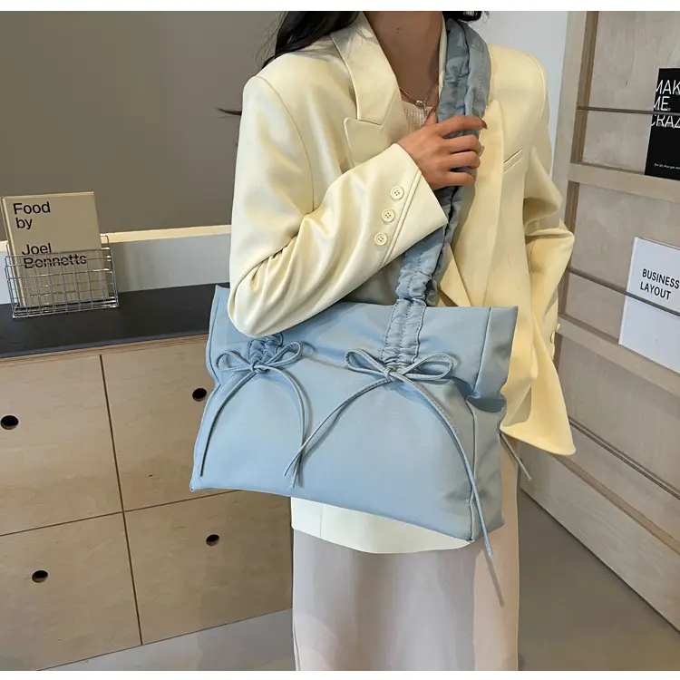 Black Pleated Canvas Shoulder Bag for Women — feature 22