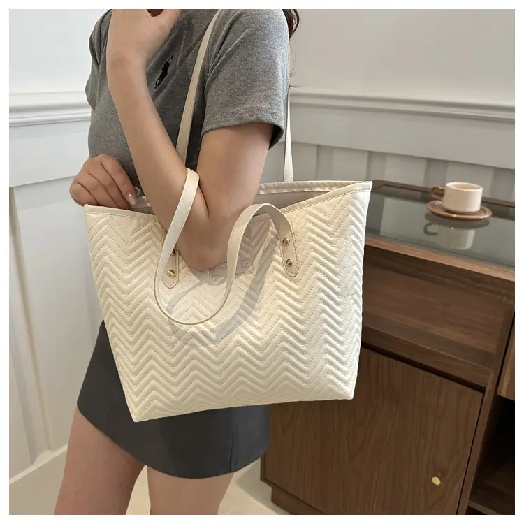 Pink Textured Shoulder Bag for Women Spring New — feature 11