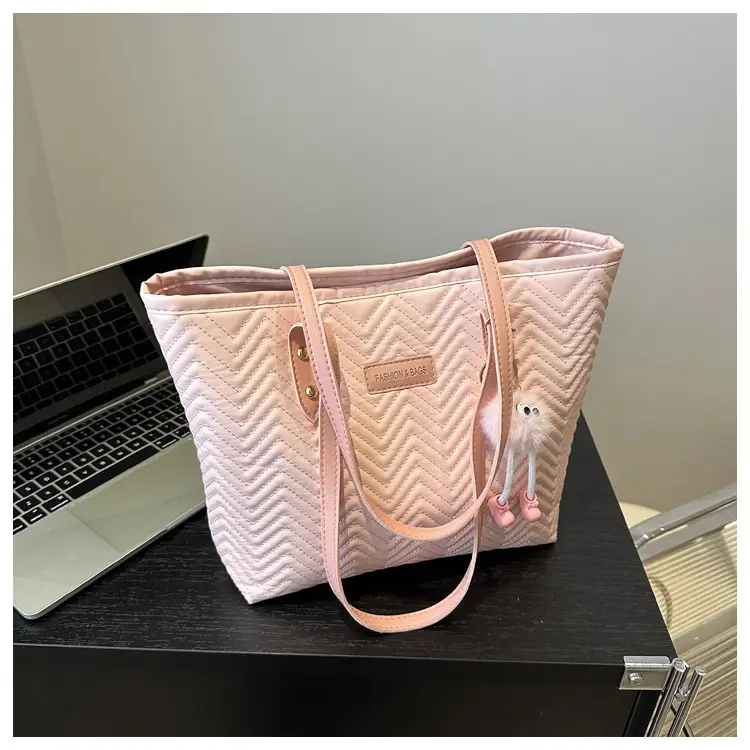 Pink Textured Shoulder Bag for Women Spring New — feature 21