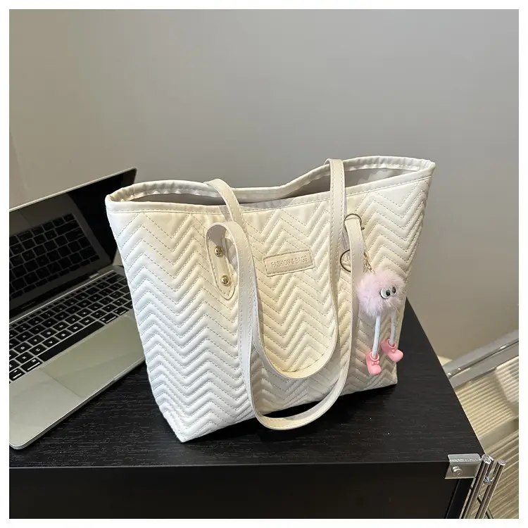 Pink Textured Shoulder Bag for Women Spring New — feature 23