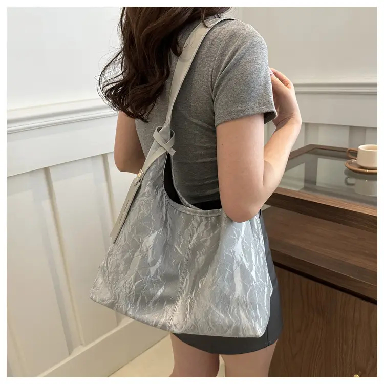 Black Textured Shoulder Bag Women 2024 Spring Summer — feature 11