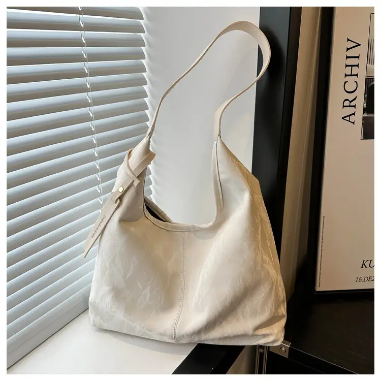 Black Textured Shoulder Bag Women 2024 Spring Summer — feature 27