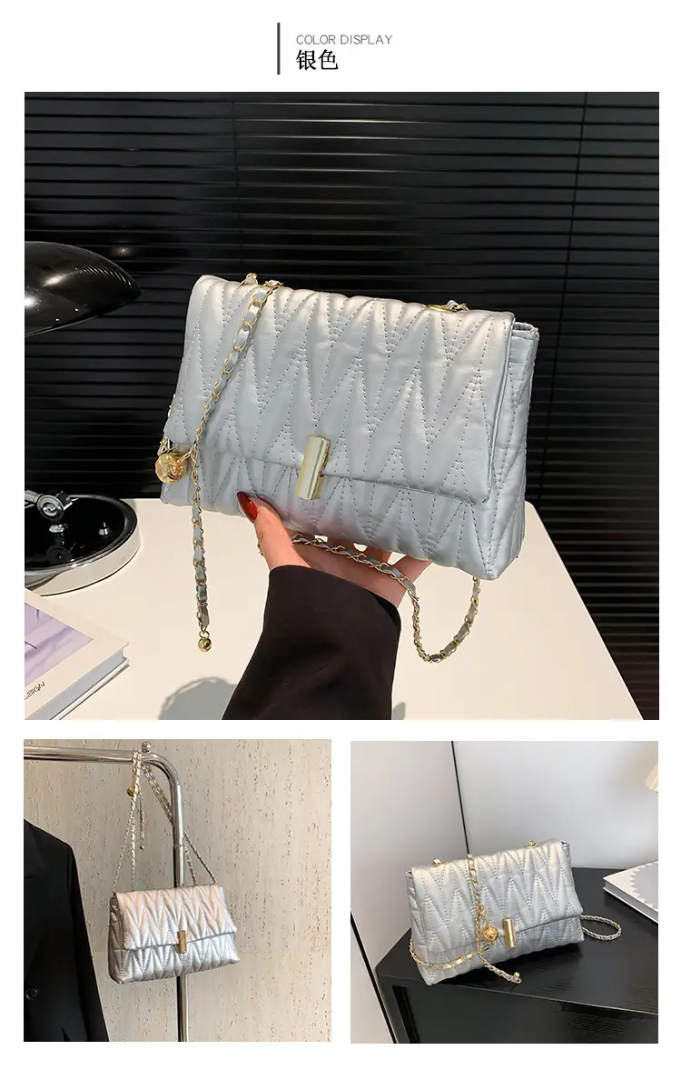 Stylish Silver Pleated Shoulder Bag with Chain — feature 21