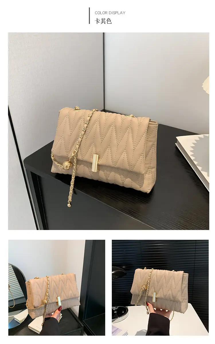 Stylish Silver Pleated Shoulder Bag with Chain — feature 23