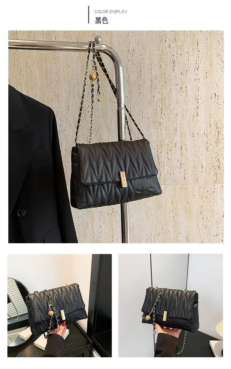 Stylish Silver Pleated Shoulder Bag with Chain — feature 24