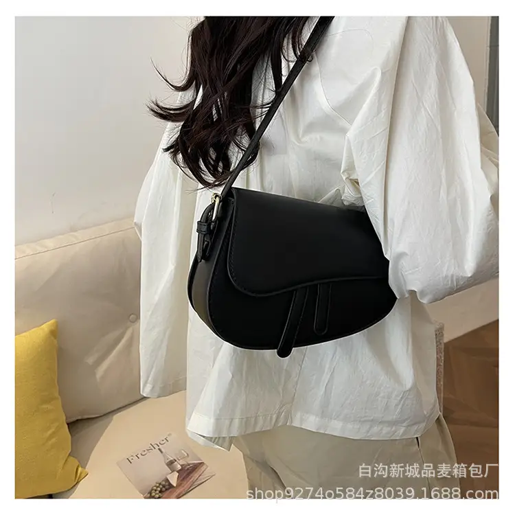 French Niche Retro Double Strap Saddle Bag for Women — feature 13