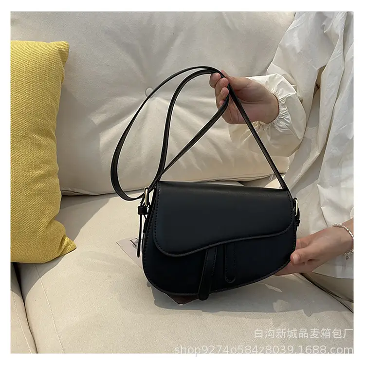 French Niche Retro Double Strap Saddle Bag for Women — feature 9