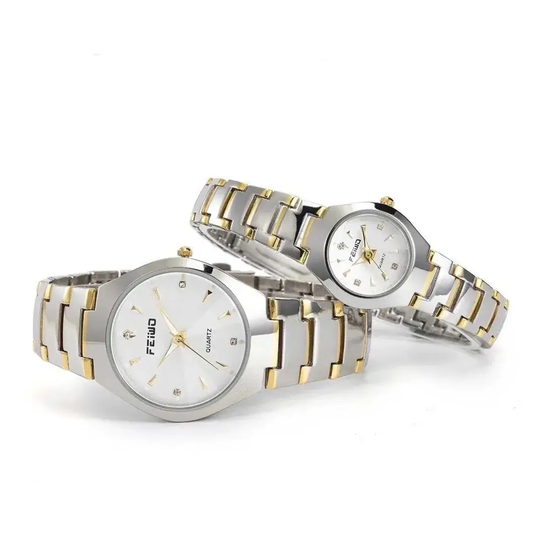 Couple Watches Gold Silver Quartz Waterproof Gift Set - Image 3