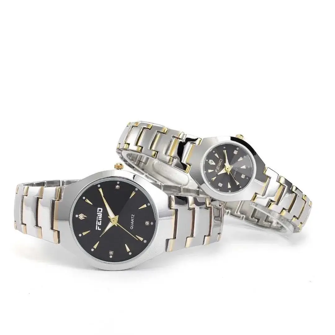 Couple Watches Gold Silver Quartz Waterproof Gift Set - Image 5