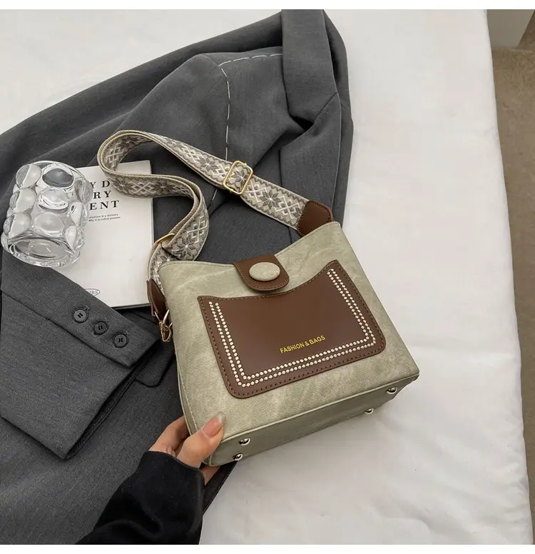 Wide Shoulder Strap Small Bag 2026 New Style — feature 25