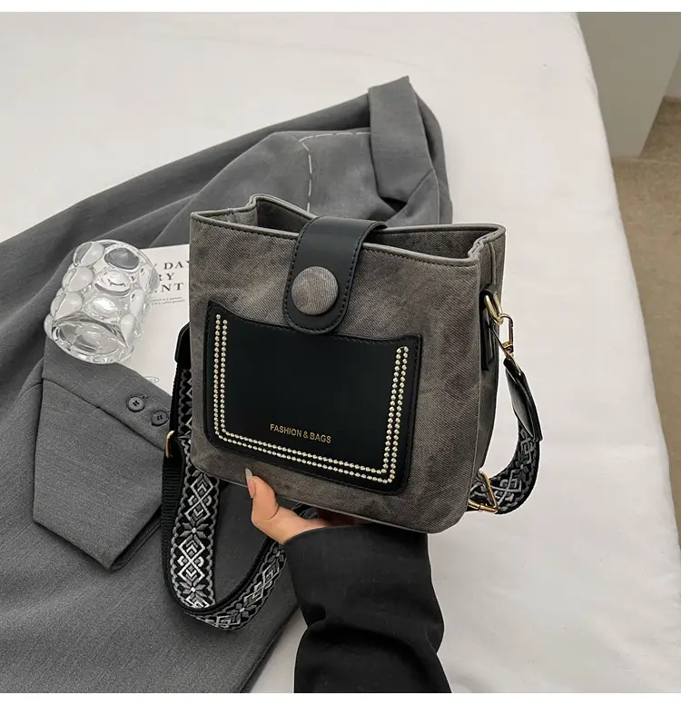 Wide Shoulder Strap Small Bag 2026 New Style — feature 32