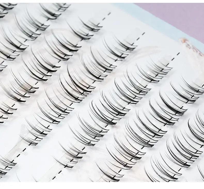 Extended False Eyelashes for Natural Look — feature 12
