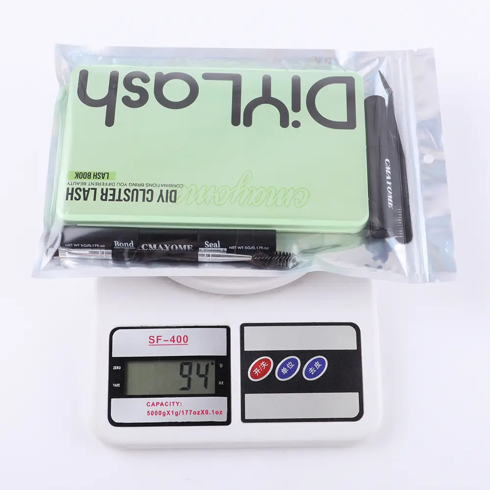 False Eyelash Set with D-Shape & Self-Grafting Clips — feature 14