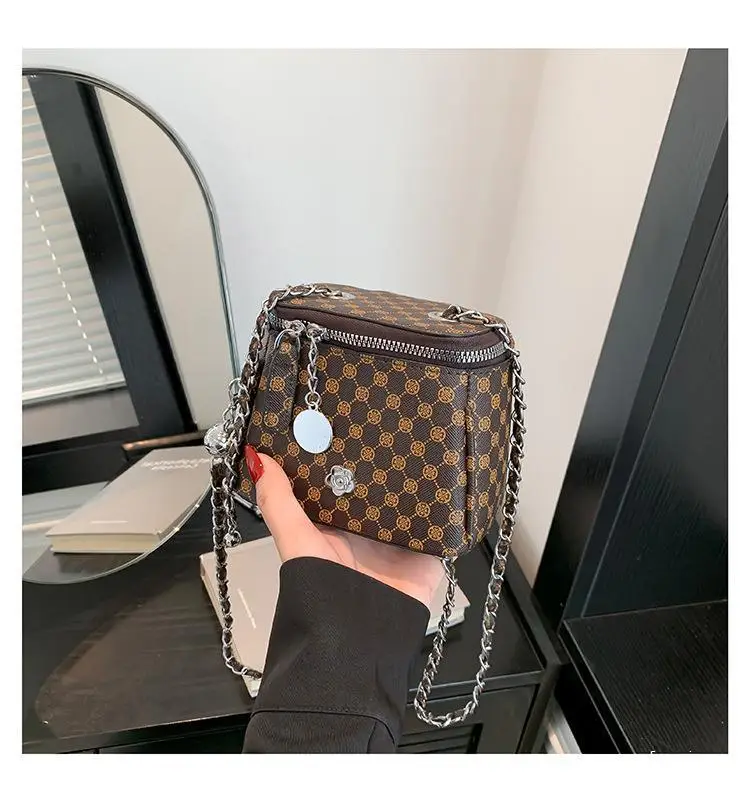 Leopard Print Crossbody Bag for Women 2024 — feature 39