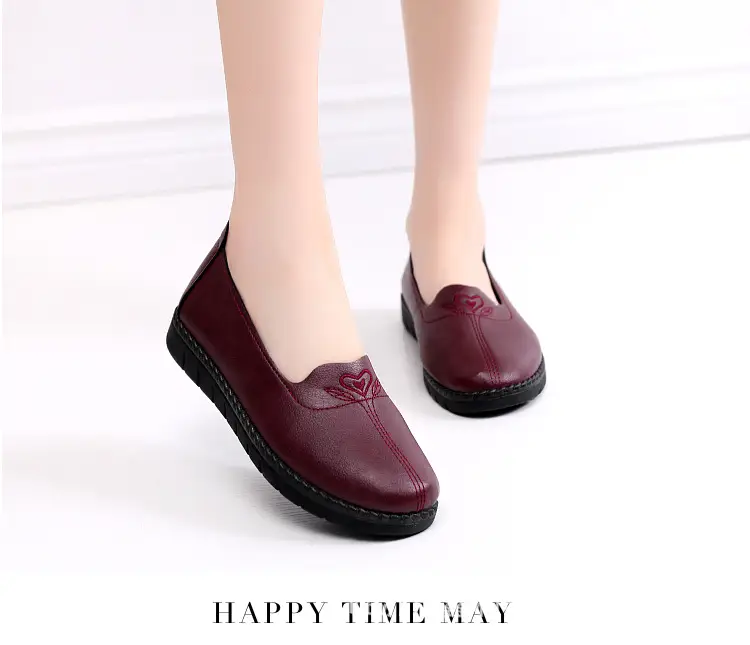 Middle-aged and elderly spring and autumn single shoes round head old Beijing cloth shoes flat heel soft bottom low top soft bottom casual women's shoes manufacturers on behalf — feature 10