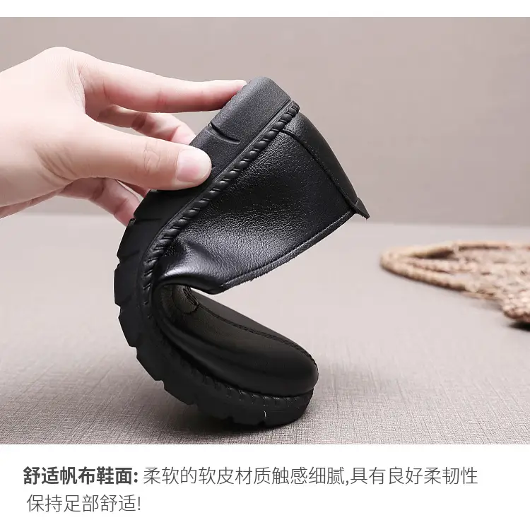 Middle-aged and elderly spring and autumn single shoes round head old Beijing cloth shoes flat heel soft bottom low top soft bottom casual women's shoes manufacturers on behalf — feature 2