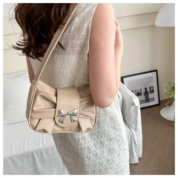 Silver Pleated Bow Handbag for Women — feature 15