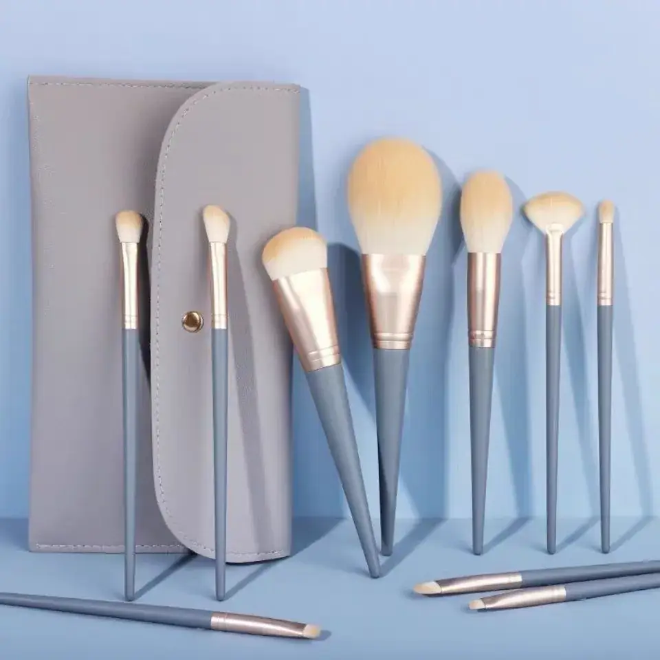 13-Piece Makeup Brush Set with Loose Powder & Blush Brushes