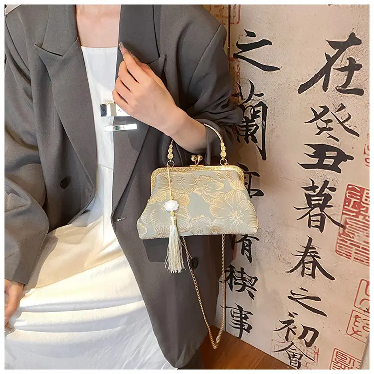 Gold Floral Cheongsam Bag for Women 2024 — feature 8