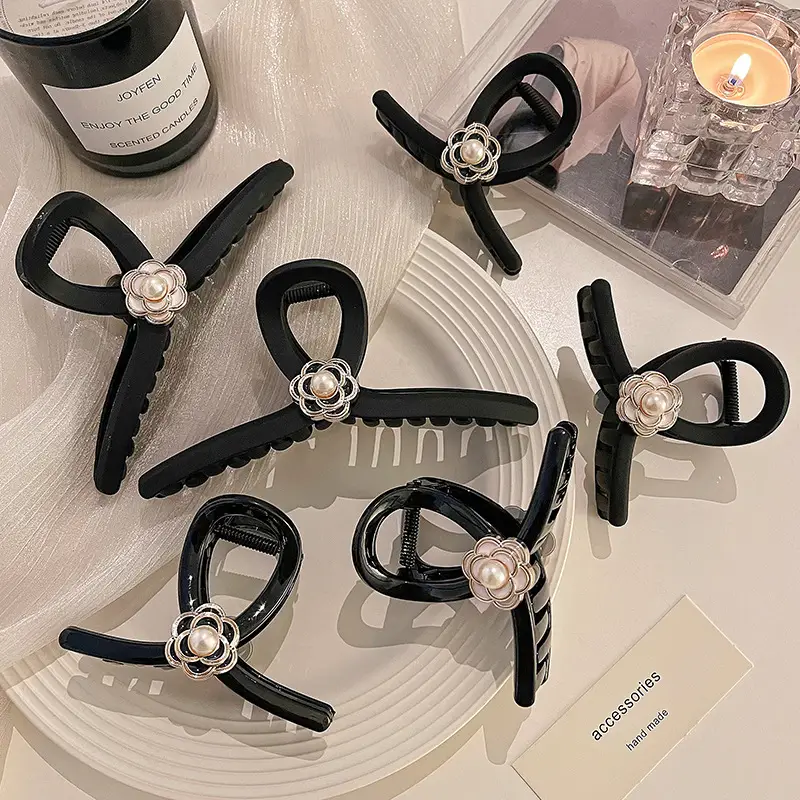 Black Pearl Flower Hair Clip for Women