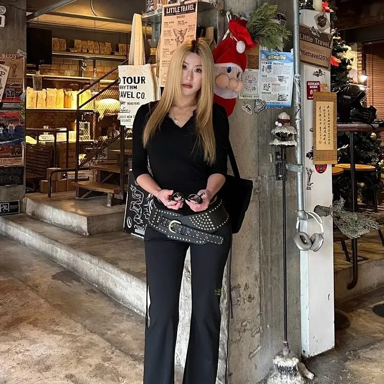 2025 New European Retro Metal Buckle Eyelet Multi-Hole Splicing Wide Waist Leather Belt Versatile Belt - Image 3