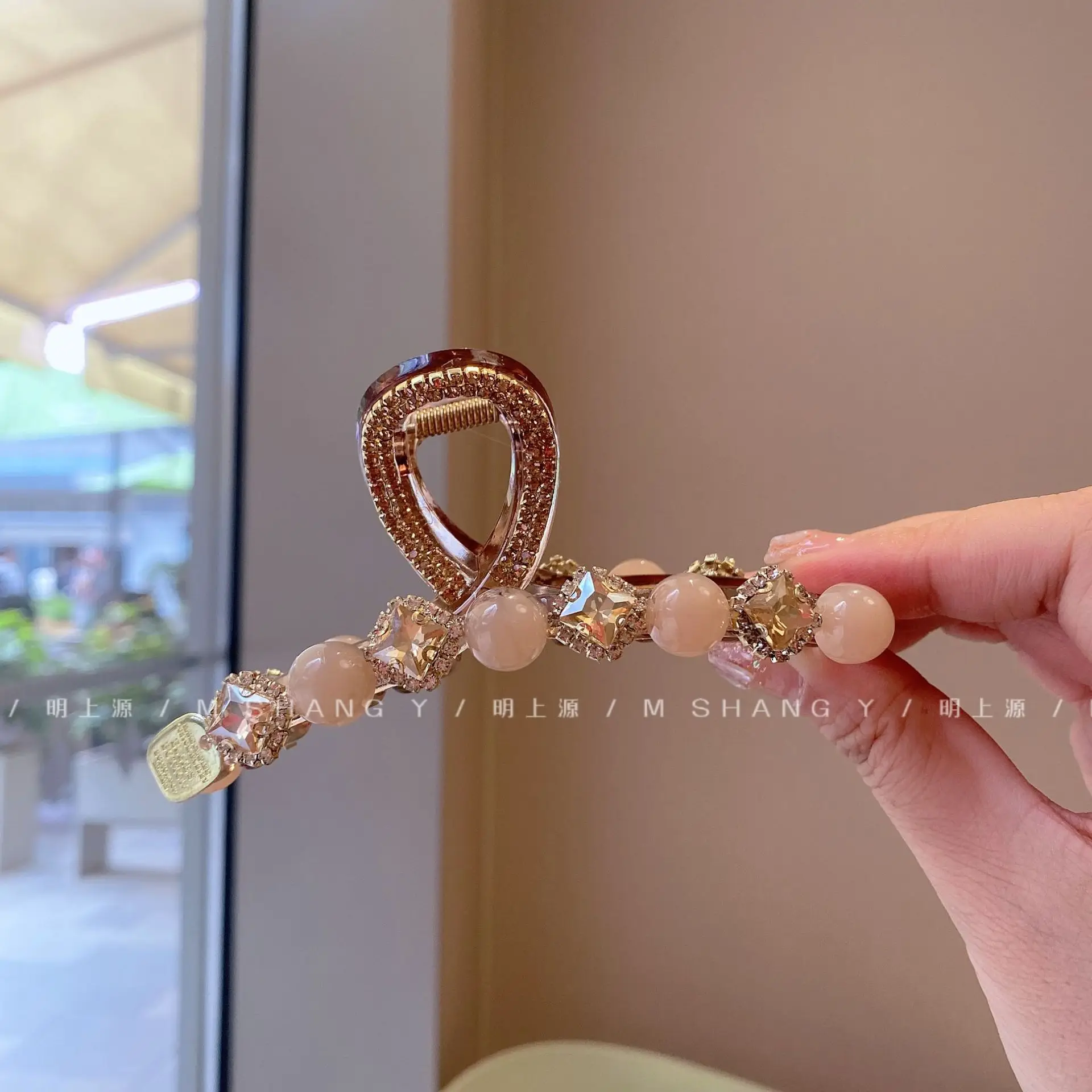 New High-End Citrine Beaded Clip Medium Ponytail — feature 8