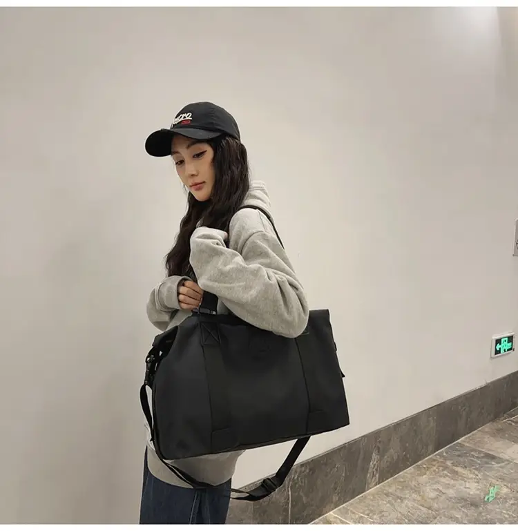 Lightweight Satchel Travel Bag Black Shoulder Crossbody Sports Storage — feature 18