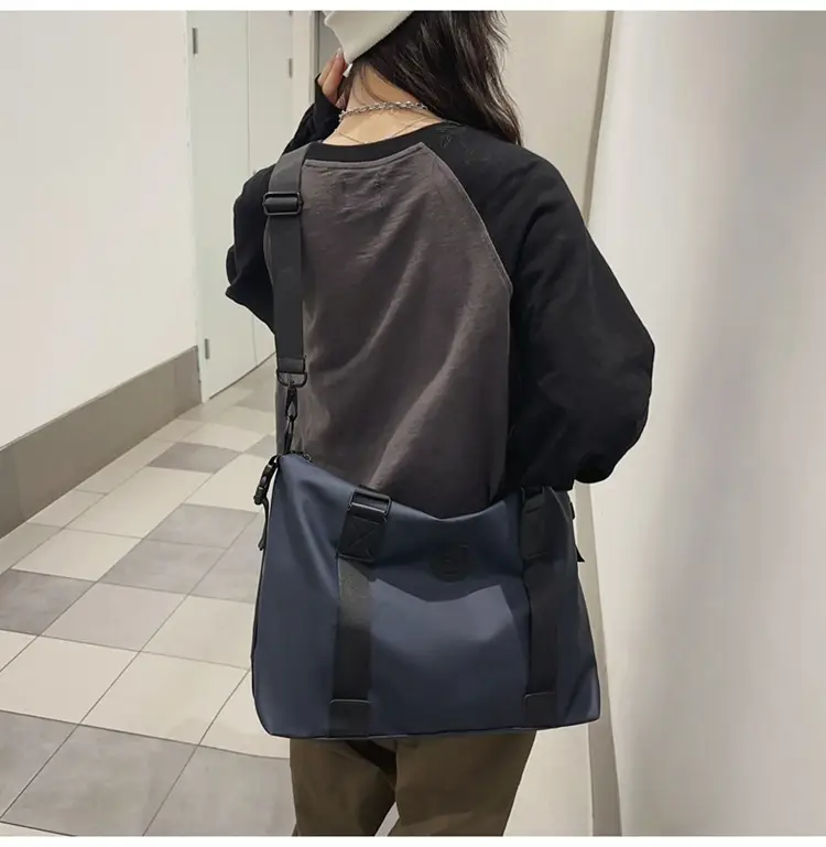 Lightweight Satchel Travel Bag Black Shoulder Crossbody Sports Storage — feature 25