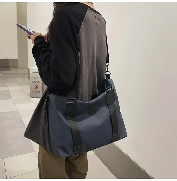 Lightweight Satchel Travel Bag Black Shoulder Crossbody Sports Storage — feature 26