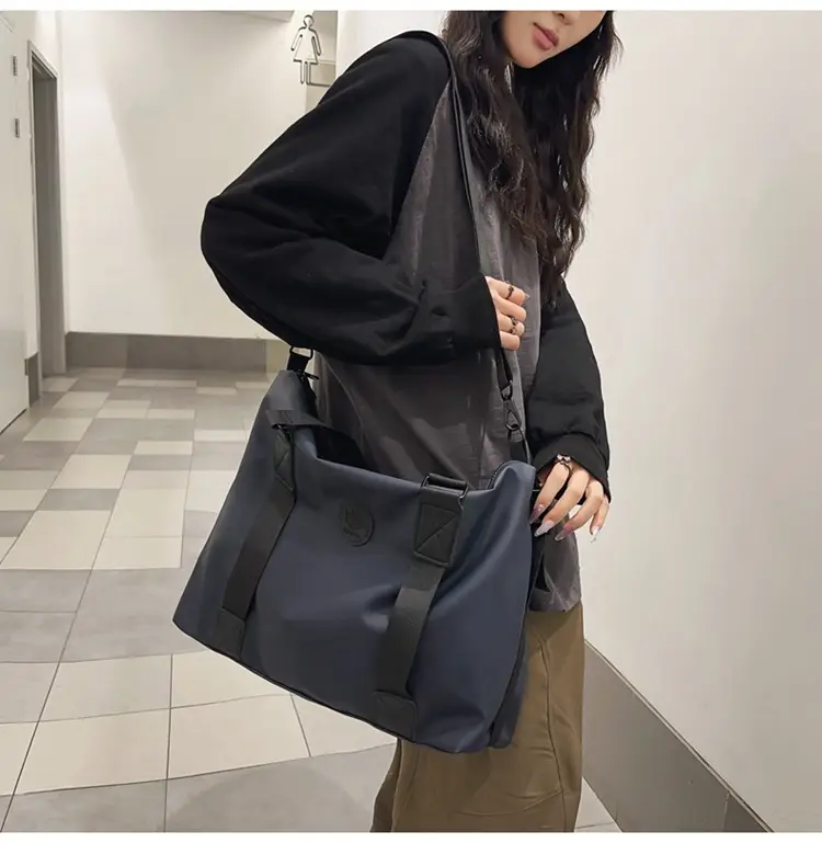 Lightweight Satchel Travel Bag Black Shoulder Crossbody Sports Storage — feature 30