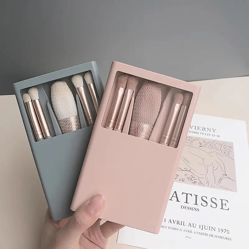 5-Piece Mirror Case Makeup Brush Set with Mirror - Image 8