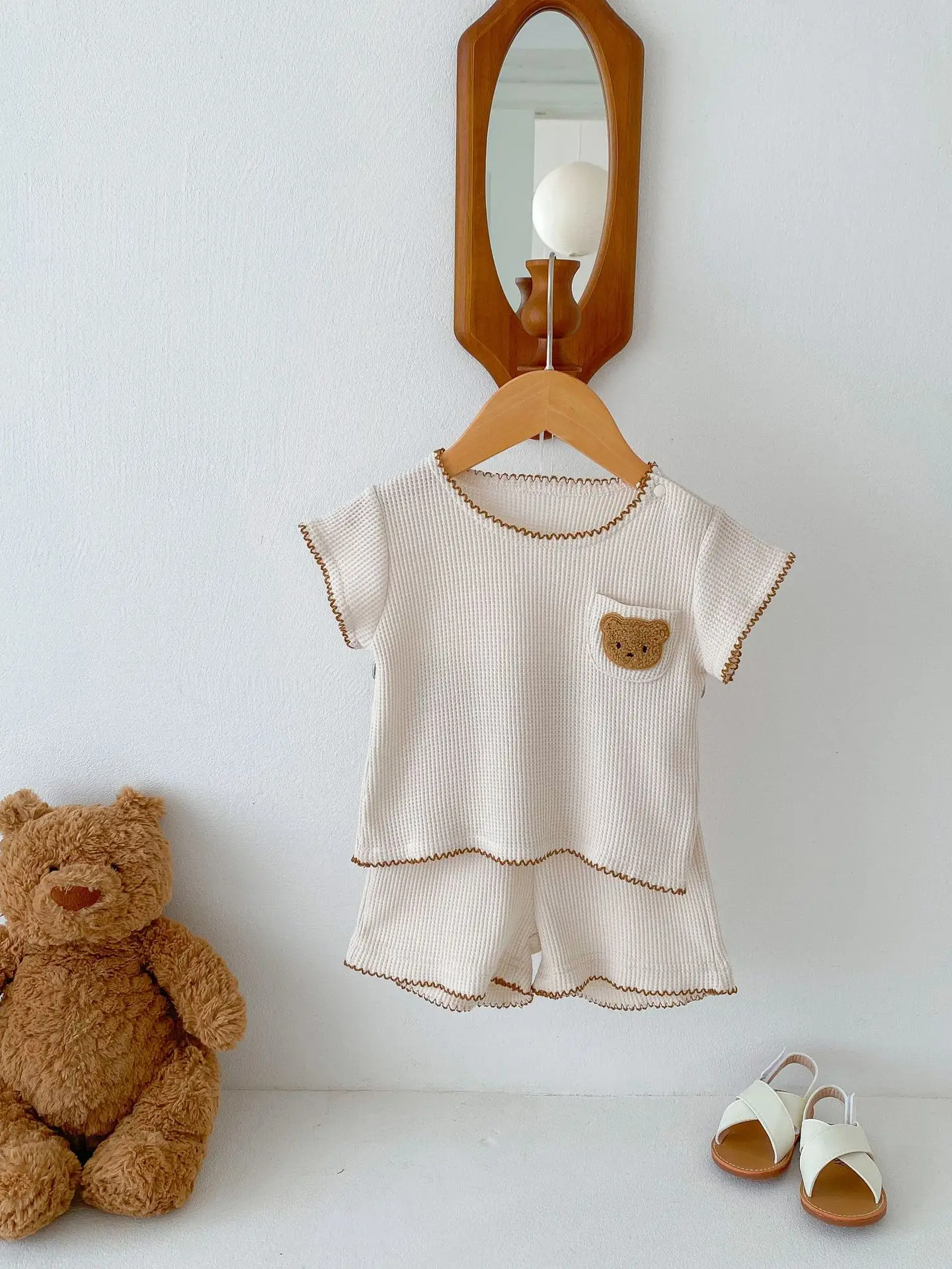 2024 Korean Style Boys White Bear Embroidered Suit — feature 7