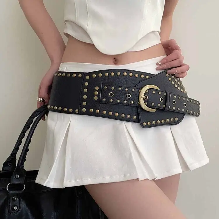 Women's Black Rivet Wide Belt Retro Fashion Dress - Image 4